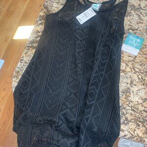 Black Lace Coral & Ref Beachwear Coverup